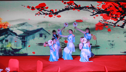 大禹漢光2018年“同心同行，共創(chuàng)未來”主題年會(huì)圓滿成功