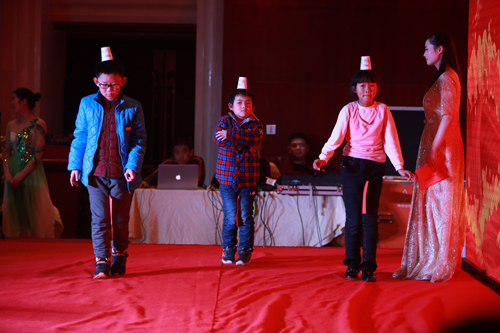 大禹漢光2018年“同心同行，共創(chuàng)未來”主題年會(huì)圓滿成功