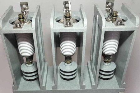 真空滅弧室用什么方式滅?。课宸N方式介紹！